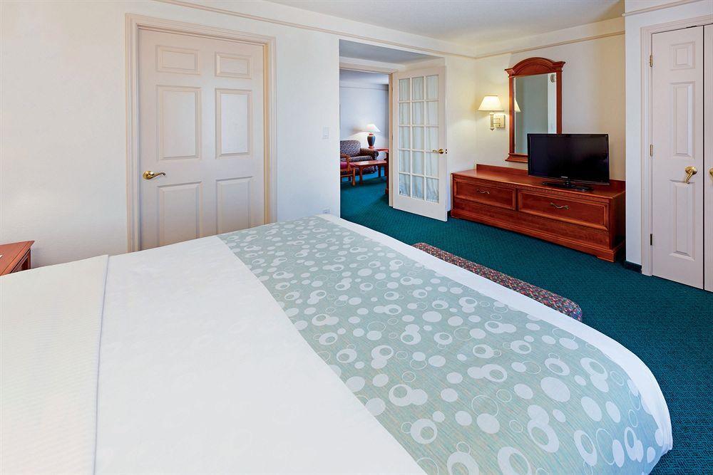 La Quinta By Wyndham San Antonio Airport Hotel Luaran gambar