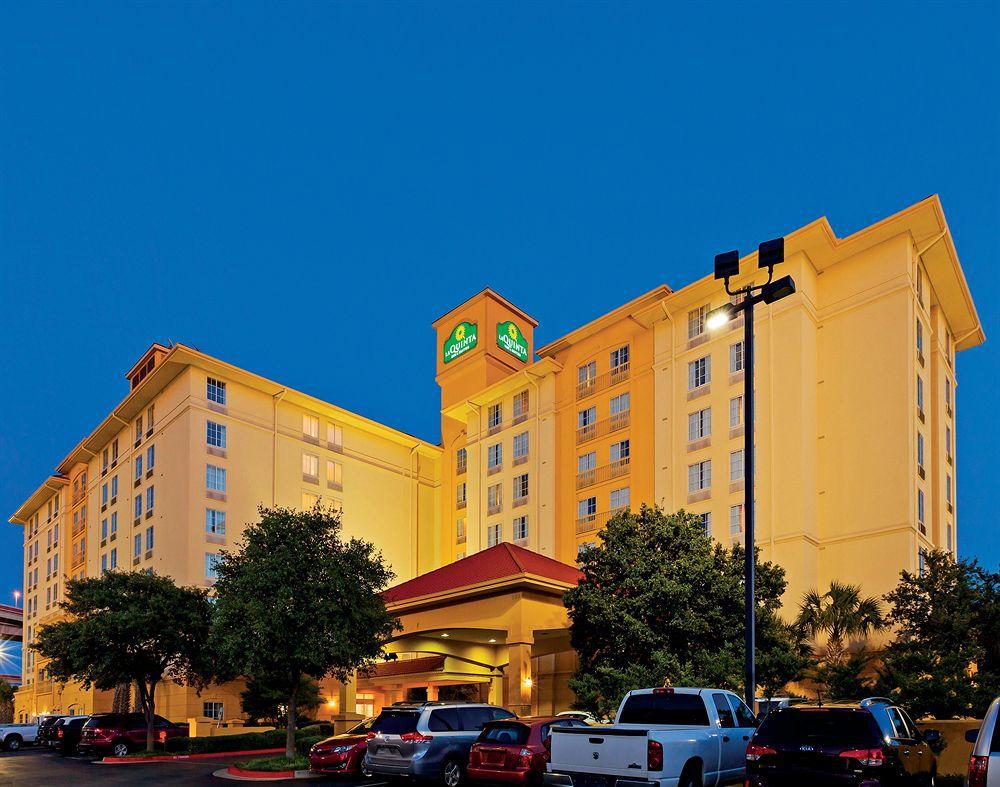 La Quinta By Wyndham San Antonio Airport Hotel Luaran gambar