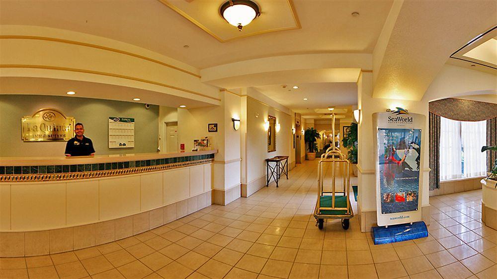 La Quinta By Wyndham San Antonio Airport Hotel Luaran gambar