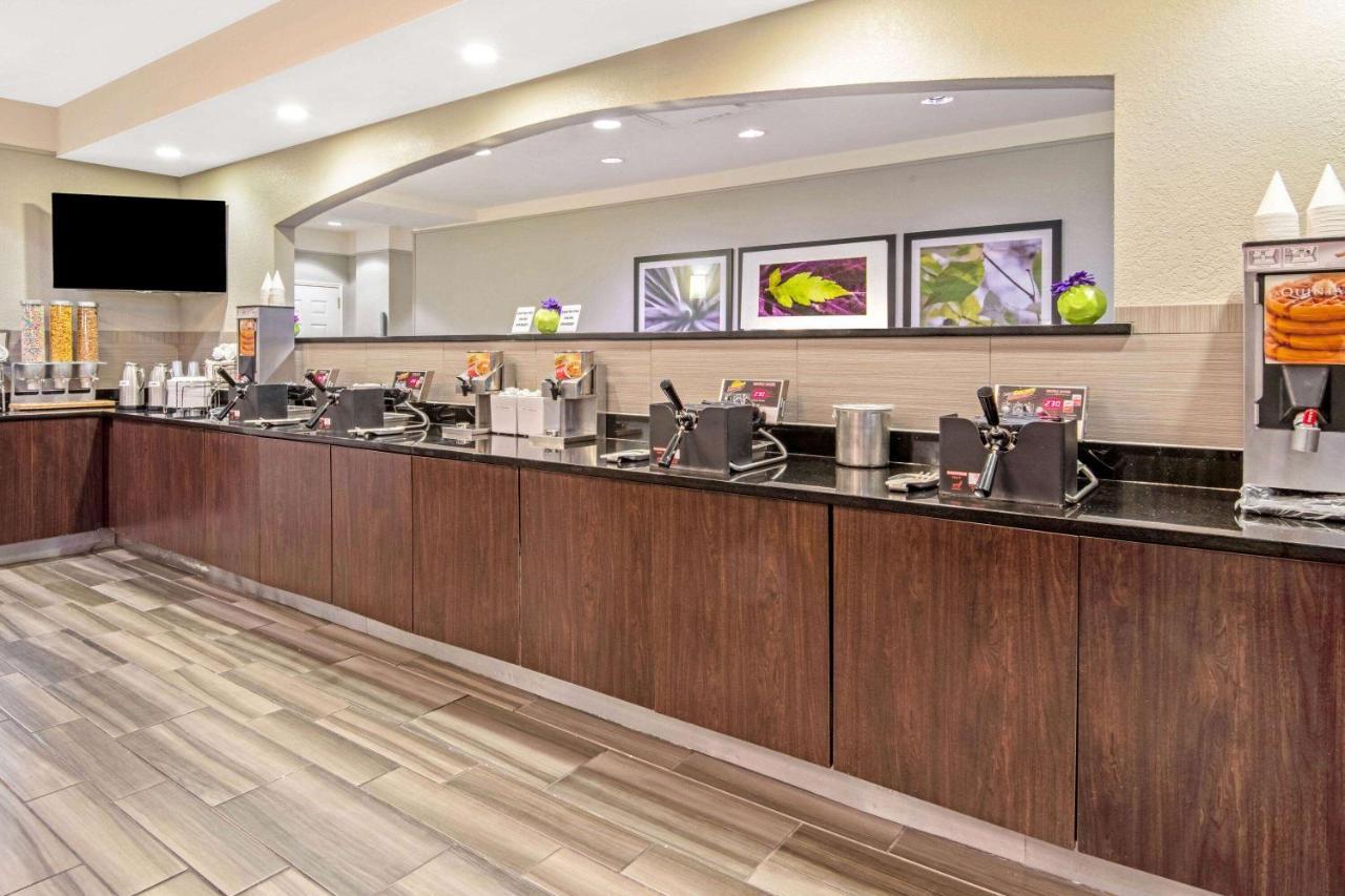 La Quinta By Wyndham San Antonio Airport Hotel Luaran gambar