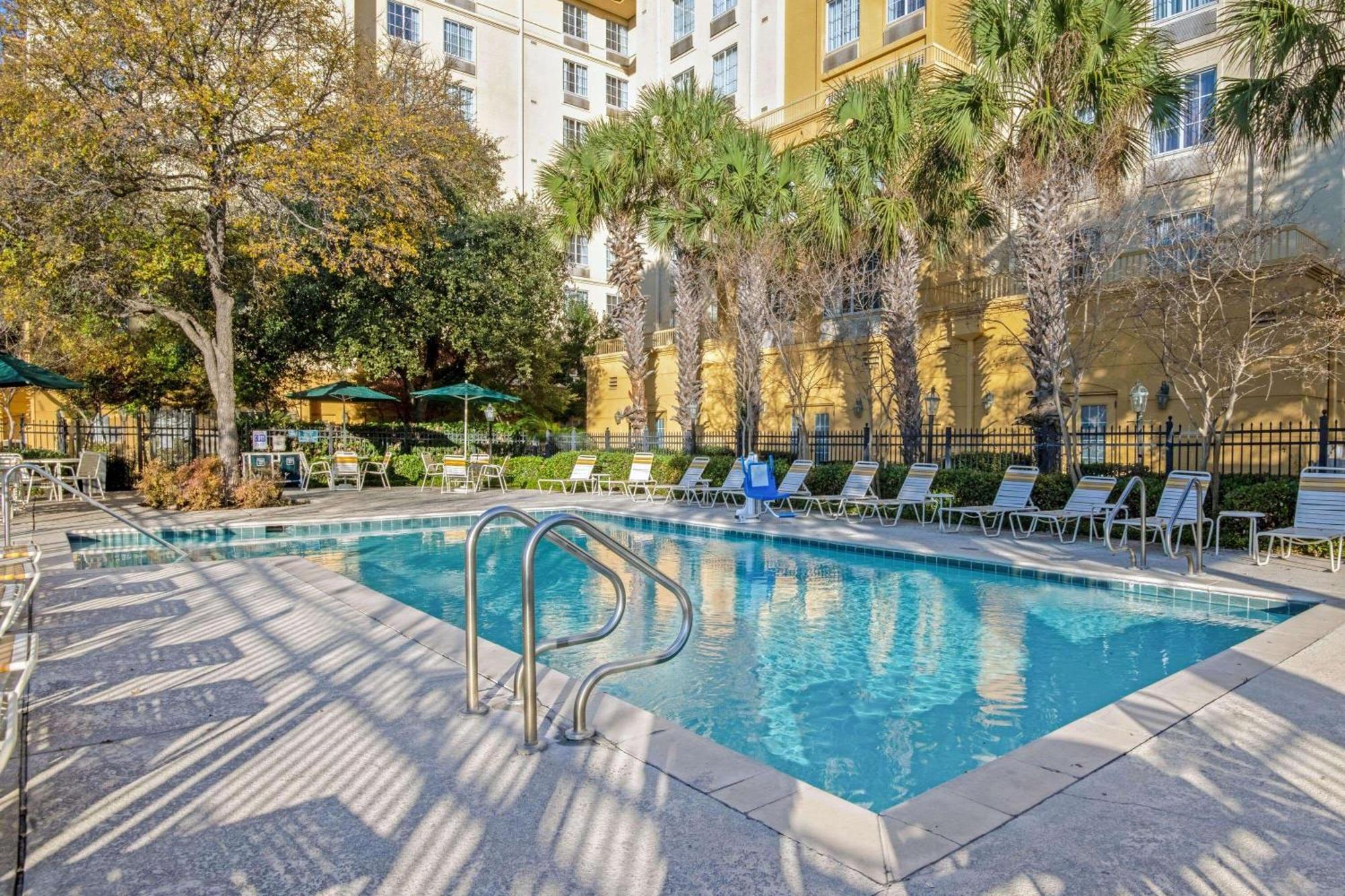 La Quinta By Wyndham San Antonio Airport Hotel Luaran gambar